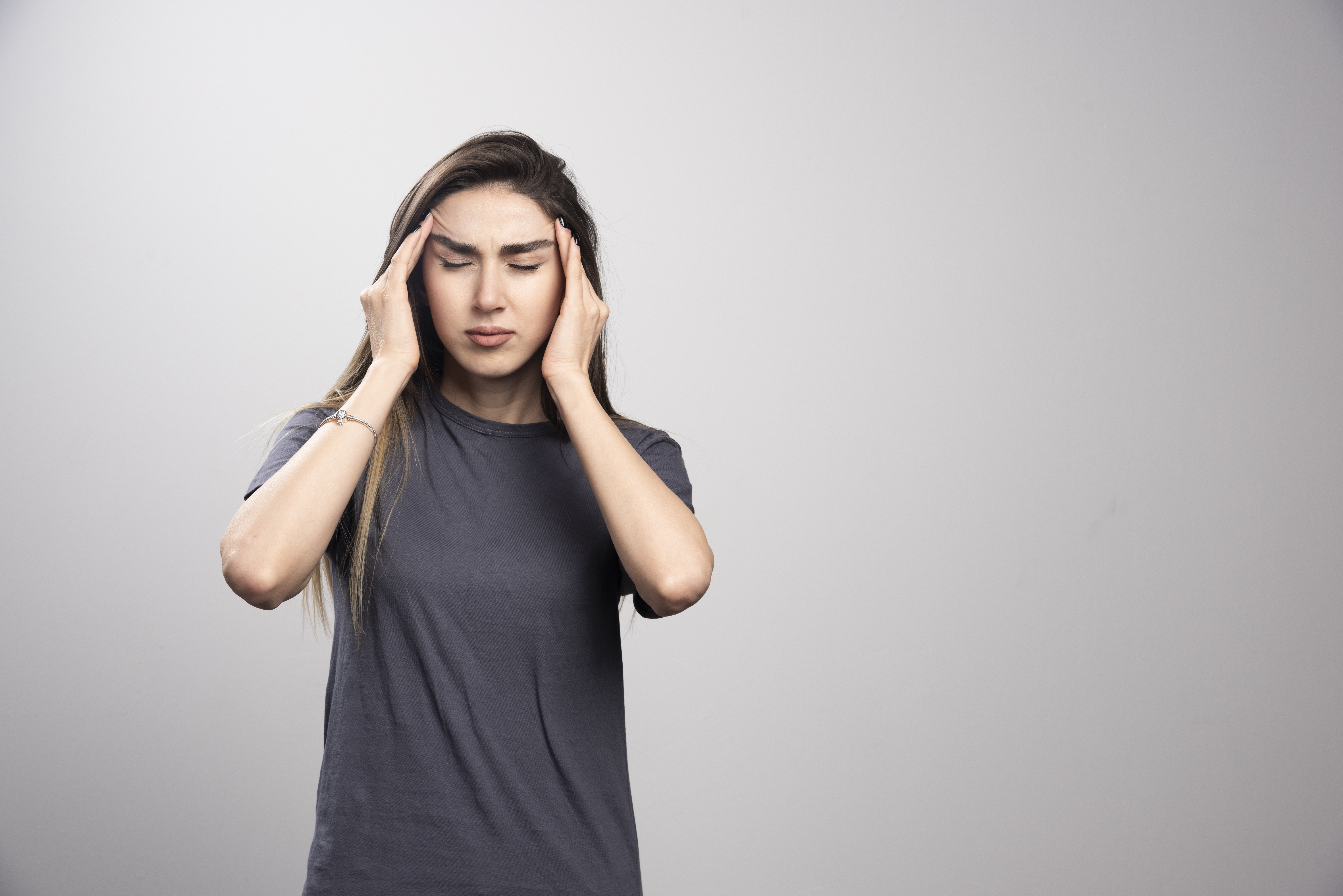 Persona con migraña